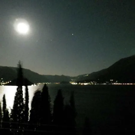 Camilla House Apartamento Varenna